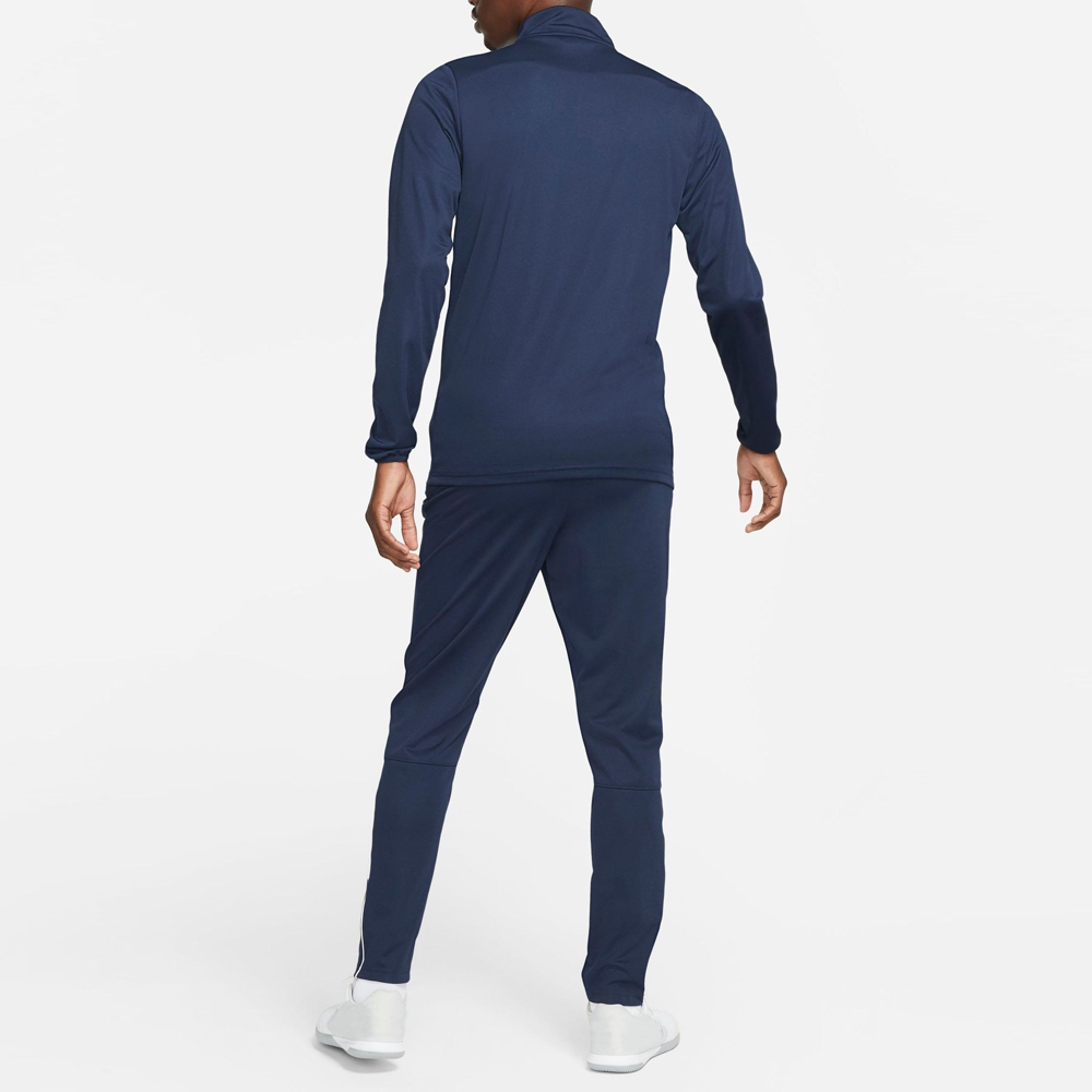 Tracksuit 4